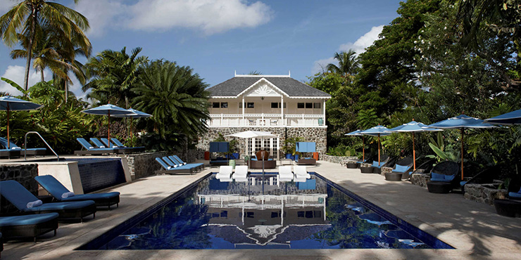 The spa pool at Stolen by Rendezvous